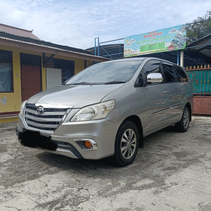 Innova 2.5 G Diesel